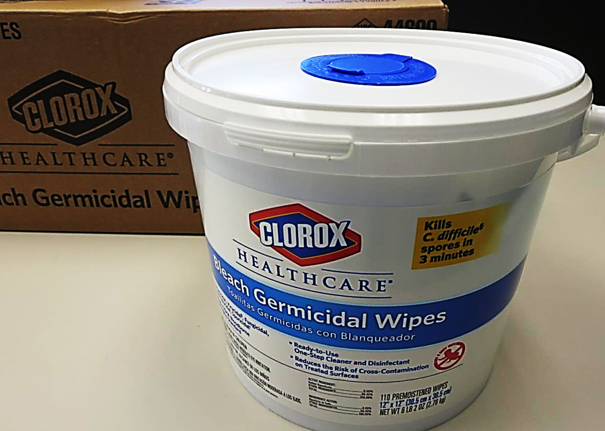 Clorox Healthcare Professional Disinfecting Bleach Wipes — Three Star